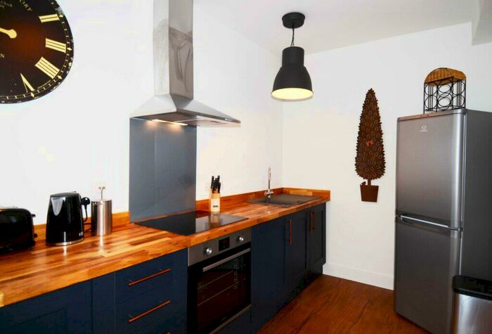 2 Bedroom Duplex To Rent In Old Town Suites, Parsons Street, Banbury, Oxon, OX16