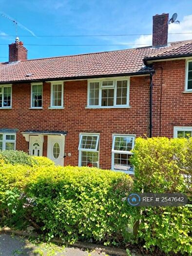 3 Bedroom Terraced House To Rent In Escott Gardens, London, SE9