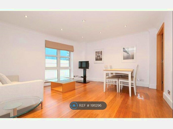 1 Bedroom Flat To Rent In Argyll Street, London, W1F