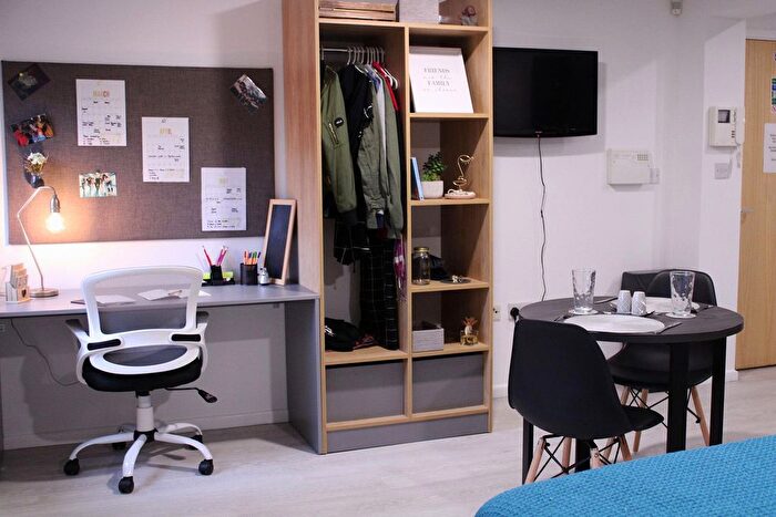Studio To Rent In Jarrom Street, Leicester, LE2