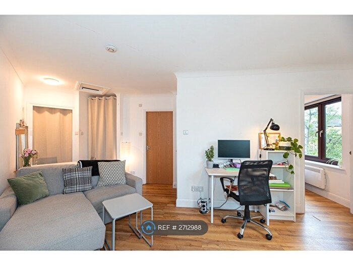 1 Bedroom Flat To Rent In Spirit Quay, London, E1W