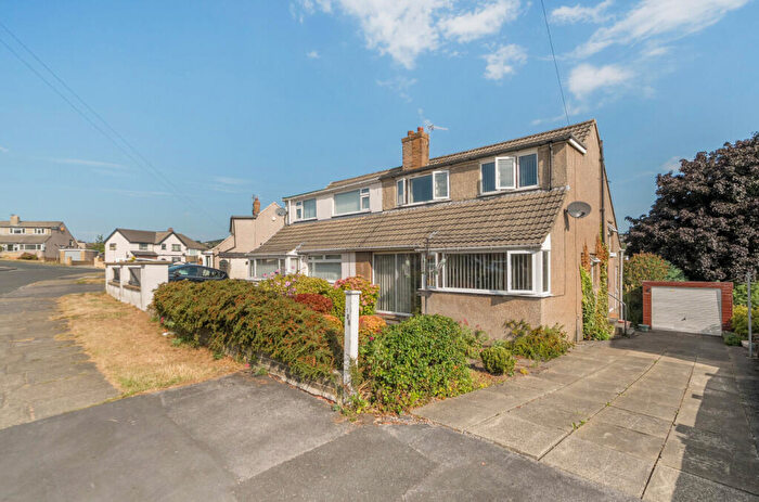 3 Bedroom Bungalow For Sale In Westburn Avenue, Keighley, West Yorkshire, BD22