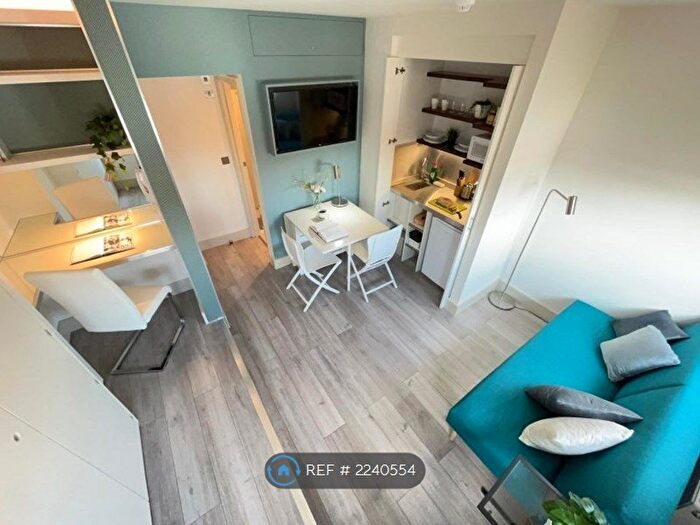 Studio To Rent In Brighton Amp; Hove, Hove, BN3