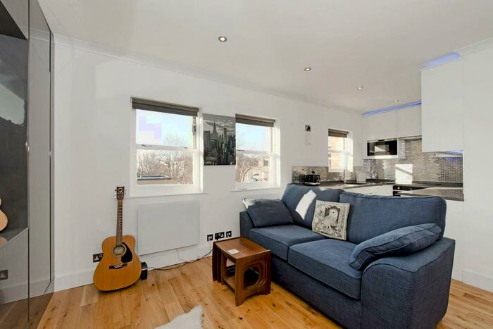 1 Bedroom Flat To Rent In Culford Road, Dalston, London, N1