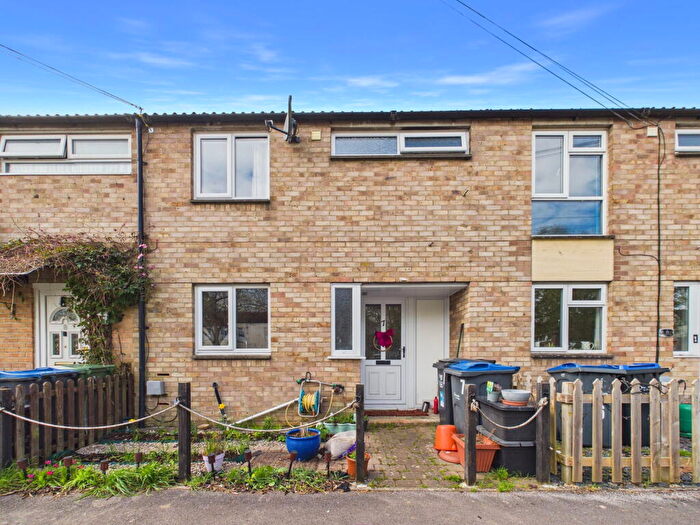 3 Bedroom Terraced House For Sale In Page Close, Calne, SN11