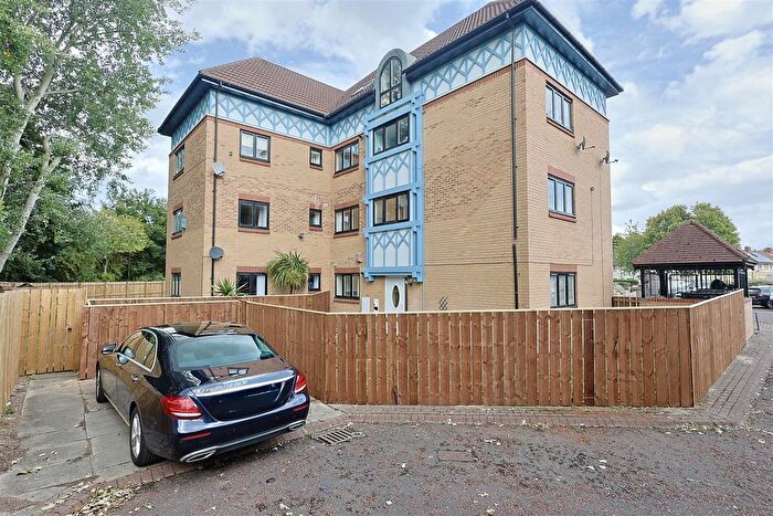 3 Bedroom Maisonette To Rent In Horsley Court, Fawdon, Newcastle Upon Tyne, NE3