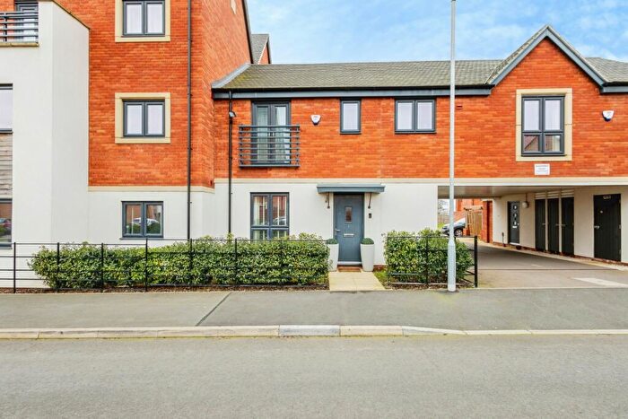 2 Bedroom Terraced House For Sale In James Close, Northampton, Northamptonshire, NN5