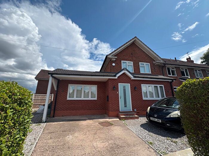 3 Bedroom Semi-Detached House To Rent In Tirley Road, Birmingham, B33