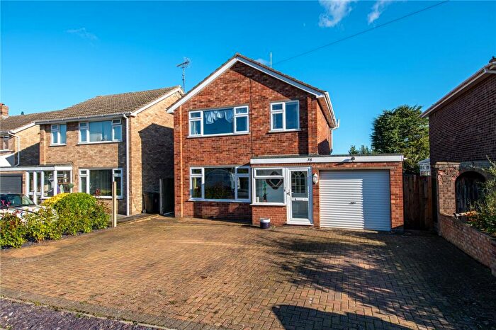 3 Bedroom Detached House For Sale In Pinewood Close, Bourne, Lincolnshire, PE10
