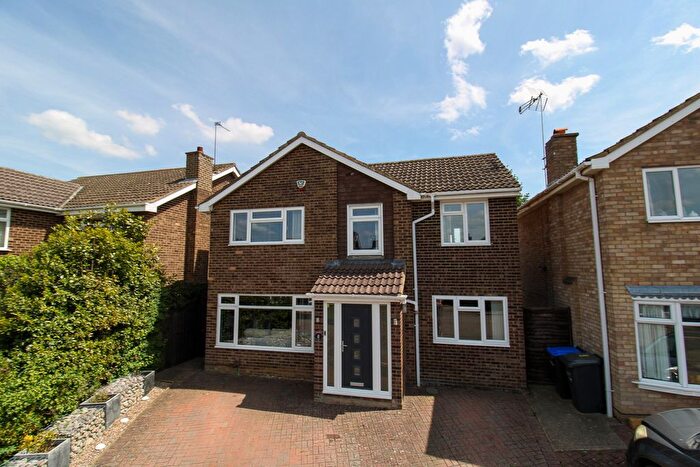 5 Bedroom Detached House For Sale In North Leys Court, Northampton, NN3