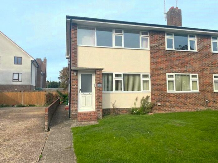 2 Bedroom Apartment To Rent In Elm Place, Rustington, Littlehampton, West Sussex, BN16