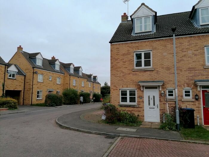3 Bedroom Semi-Detached House To Rent In Fishers Bank, Littleport, Ely, CB6