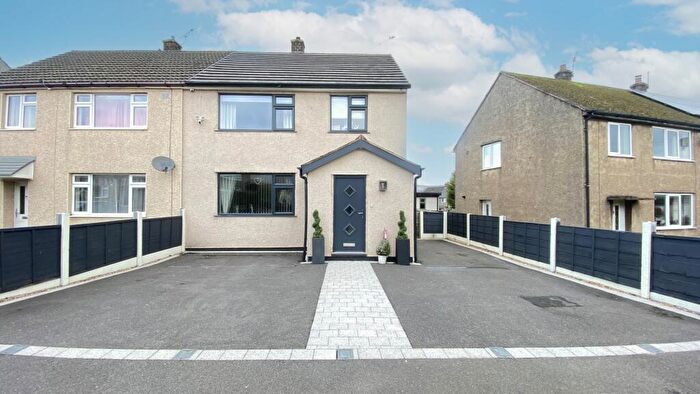 3 Bedroom Semi-Detached House For Sale In Grange Park Road, Chapel-En-Le-Frith, SK23