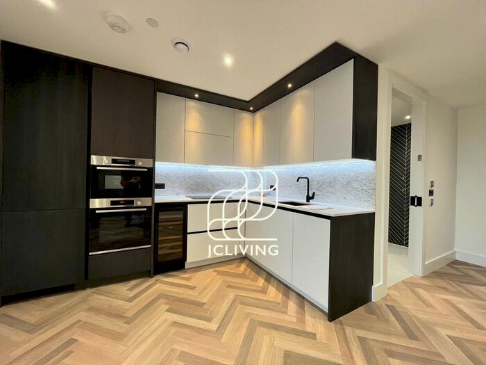 1 Bedroom Flat To Rent In Southwark Bridgeroad, London, SE1