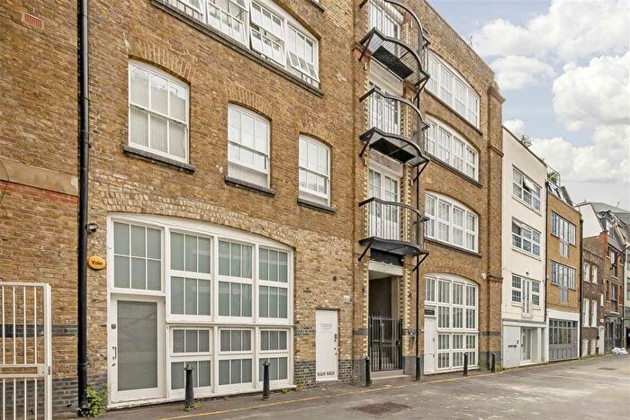 1 Bedroom Flat For Sale In Tottenham Mews, Fitzrovia, W1T