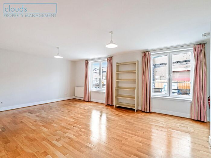 2 Bedroom Flat To Rent In Annandale Street, Bellevue, EH7