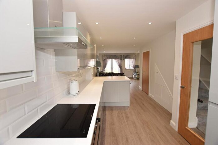 3 Bedroom Terraced House For Sale In Albion Street, Wallasey, CH45