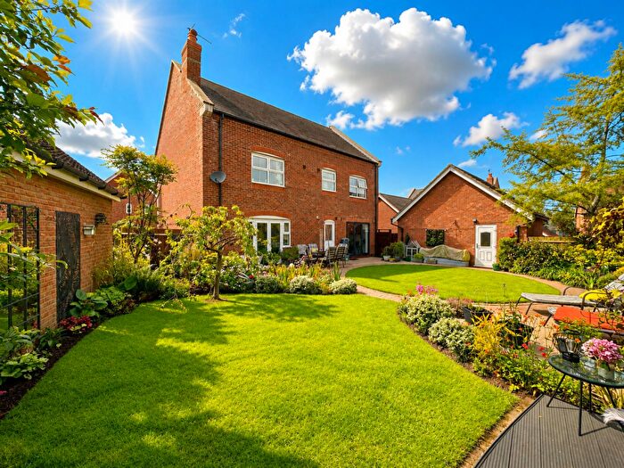 5 Bedroom Detached House For Sale In Kendal Way, Weston, Cheshire, CW2