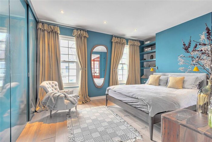 4 Bedroom Terraced House To Rent In Burnthwaite Road, Fulham, London, London, SW6