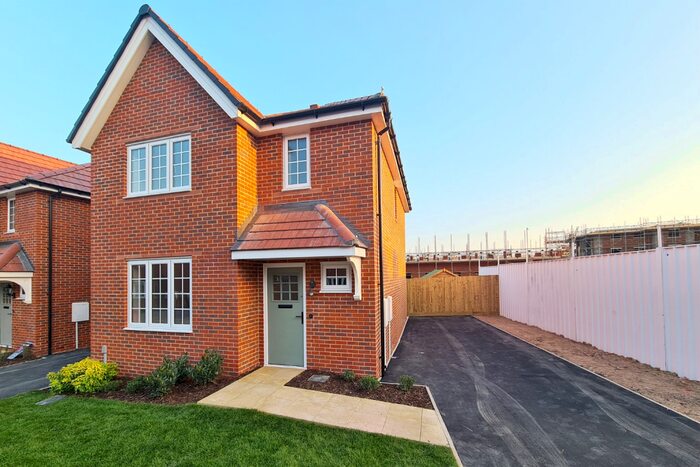 3 Bedroom Detached House To Rent In Bland Way, Shinfield, Reading, Berkshire, RG2