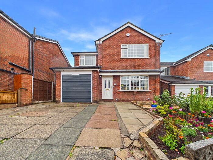 4 Bedroom Detached House For Sale In Glendon Crescent, Ashton-Under-Lyne, Greater Manchester, OL6