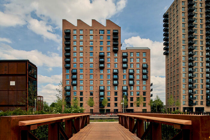 2 Bedroom Apartment To Rent In Windlass Apartments, Tottenham Hale London, N17