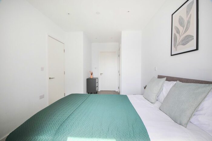 2 Bedroom Flat For Sale In Bedroom Apartment – Local Blackfriars, Salford, M3