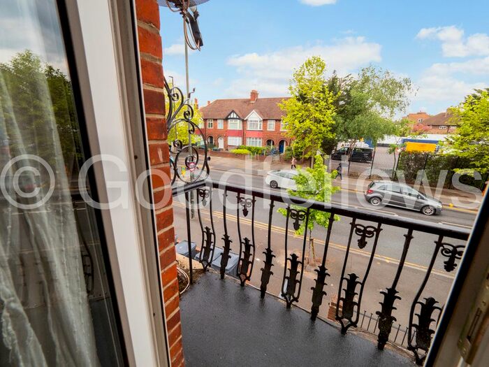 1 Bedroom Flat To Rent In Kingston Road, London, SW20