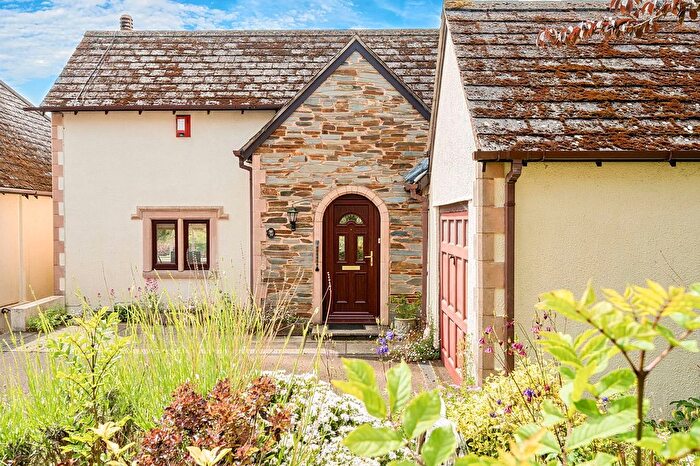 3 Bedroom Detached House For Sale In Copland Meadows, Totnes, TQ9