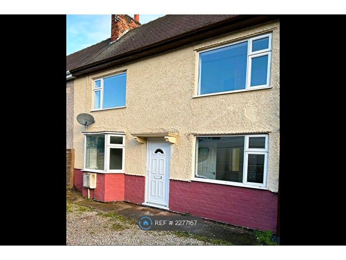 3 Bedroom Semi-Detached House To Rent In Moorfield Lane, Langwith, Mansfield, NG20