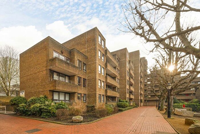 1 Bedroom Flat To Rent In Thomas More Street, London, E1W