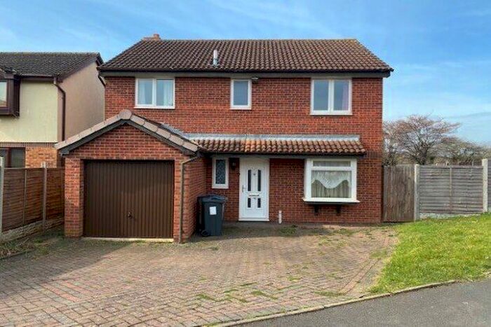 4 Bedroom Property To Rent In Burdons Close, Birmingham, B34