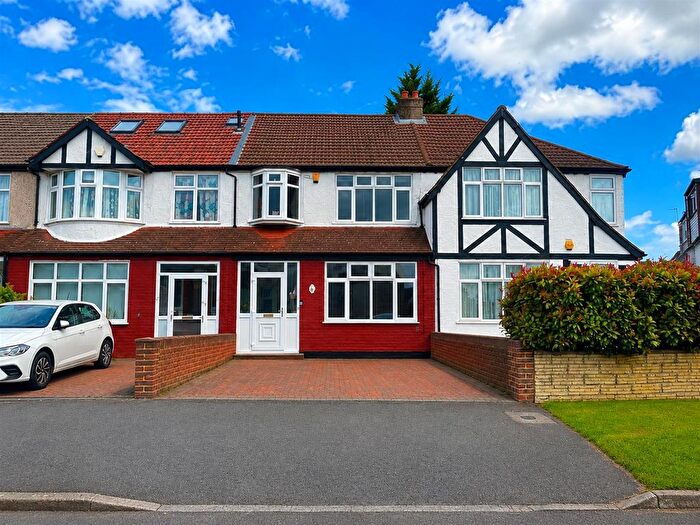 3 Bedroom Terraced House For Sale In Hallmead Road, Sutton, SM1