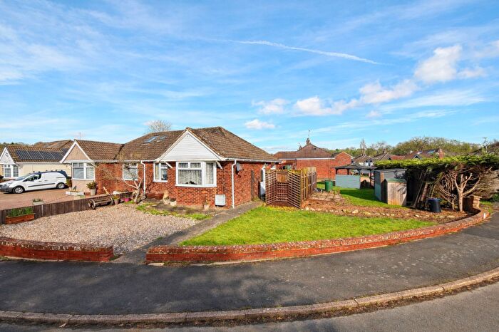 2 Bedroom Semi-Detached Bungalow For Sale In Riverdale Close, Swindon, SN1