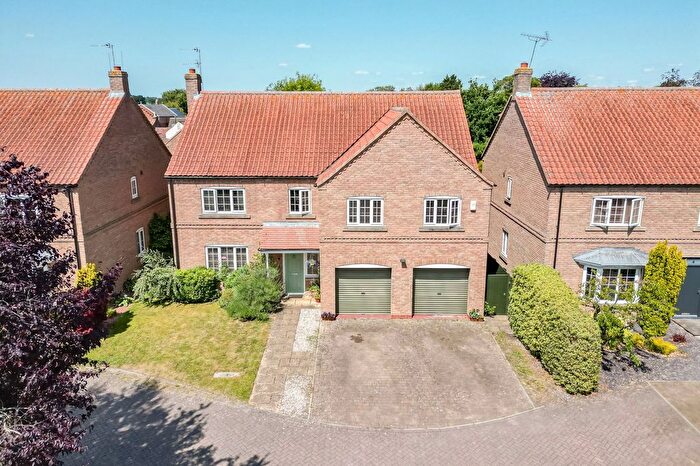5 Bedroom Detached House For Sale In Rosebery Wood, Stamford Bridge, York, YO41