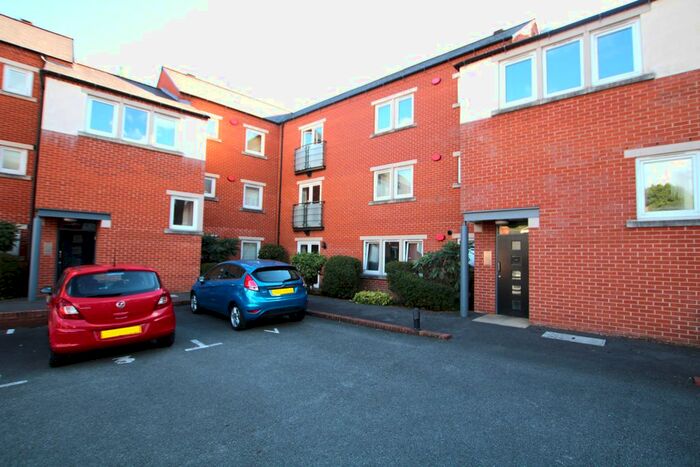 2 Bedroom Flat To Rent In Chester Green, Derby, DE1