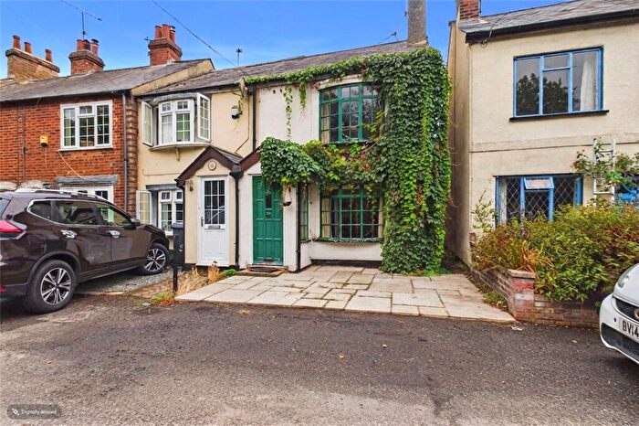 2 Bedroom End Of Terrace House For Sale In Burghfield, Reading, Berkshire, RG30
