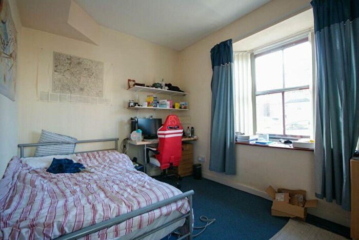 6 Bedroom Terraced House To Rent In Dartmouth Road, Selly Oak, Birmingham, B29