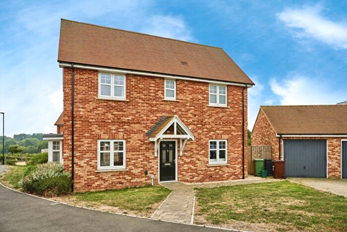 3 Bedroom Detached House For Sale In Lime Tree Way, Ryde, Isle Of Wight, PO33