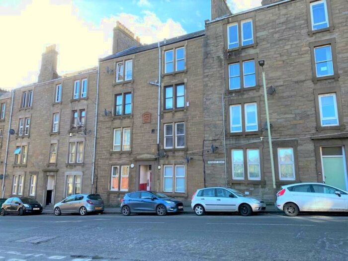 1 Bedroom Flat To Rent In / Provost Road, DD3