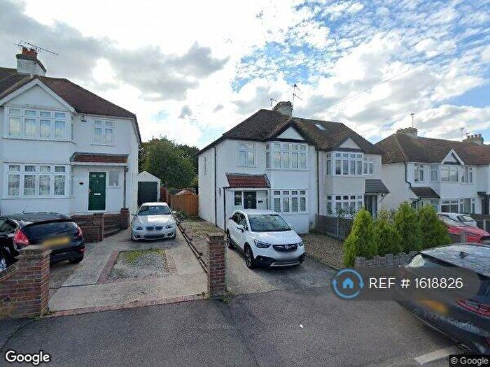 3 Bedroom Semi-Detached House To Rent In Chalk Road, Kent, DA12