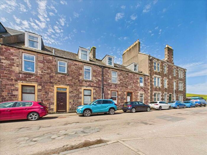 3 Bedroom Maisonette For Sale In Glebe Street, Campbeltown, Campbeltown, PA28