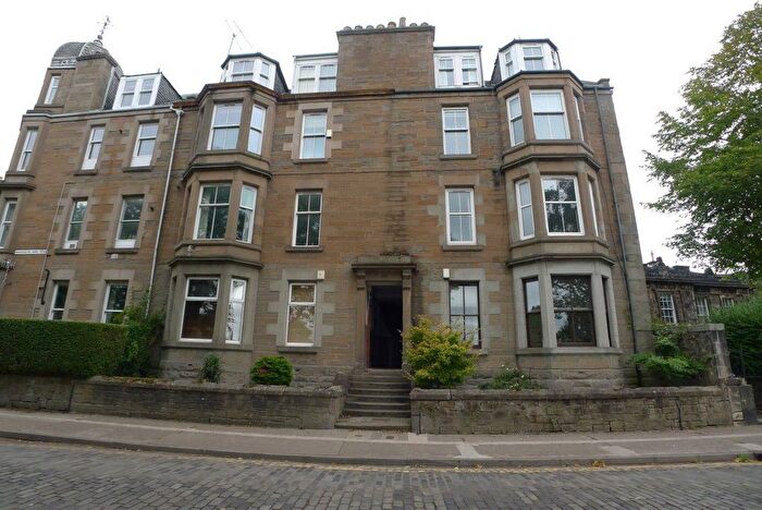 1 Bedroom Flat To Rent In Magdalen Yard Road, Flat /, Dundee, DD1