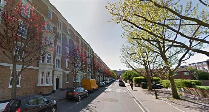 1 Bedroom Flat To Rent In Corfield Street, Victoria Park, Bethnal Green, London, E2