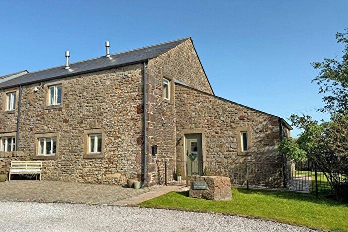 4 Bedroom End Of Terrace House For Sale In Pasture Barn, Skipton Old Road, Colne, Lancashire, BB8