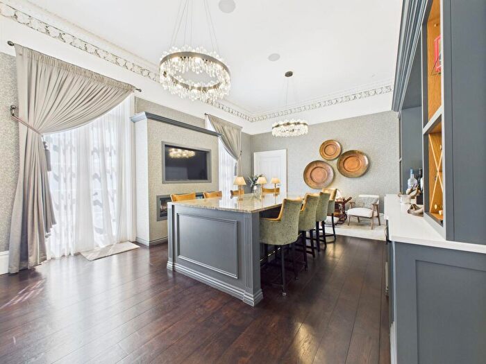 5 Bedroom Detached House For Sale In Oskelbrook House, Fulwood Park, Liverpool., L17