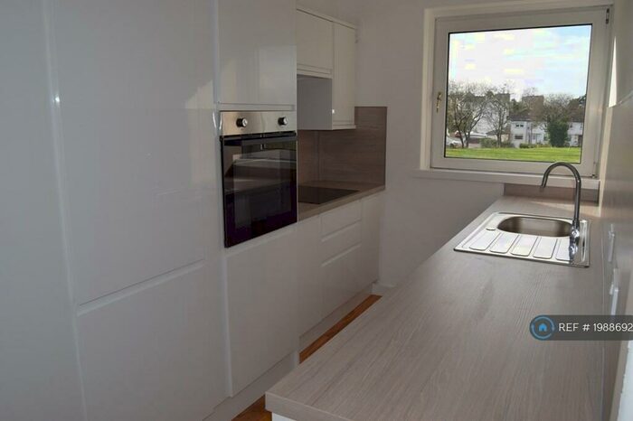 2 Bedroom Flat To Rent In Wilmot Road, Glasgow, G13