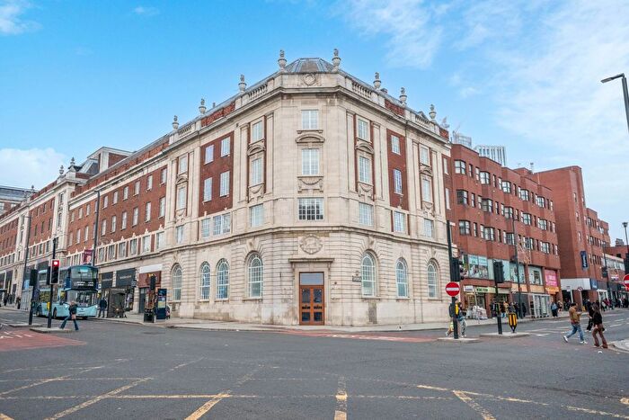 2 Bedroom Flat For Sale In The Bank, The Headrow, Leeds, LS1