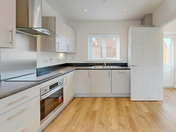 3 Bedroom House To Rent In Sorrell Avenue, Braintree, CM7