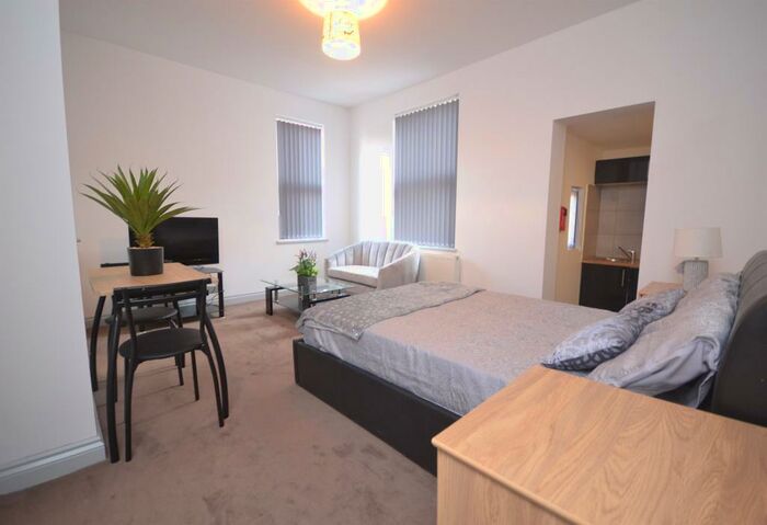 Studio To Rent In Alexandra Road, Reading, RG1